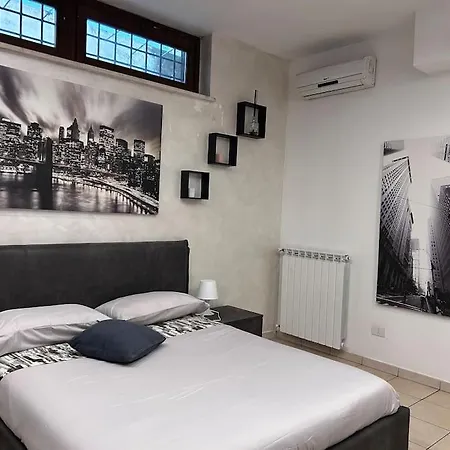 Domus Acquedotto Apartment