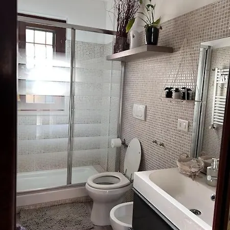 Domus Acquedotto Apartment *