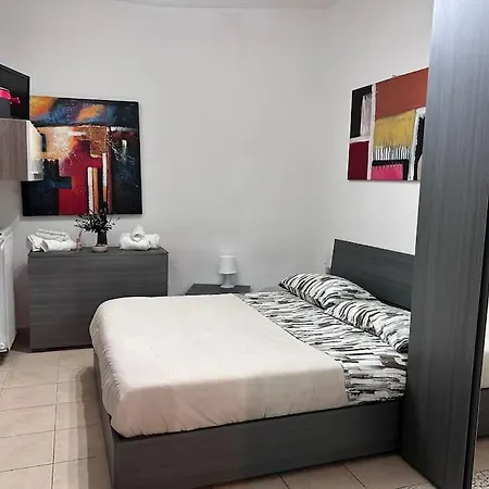 Domus Acquedotto Apartment *